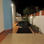 Сasa de vacaciones Cozy, House , By Mahbovillas *