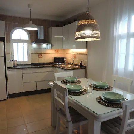 Cozy, House , By Mahbovillas Prázdninový dům