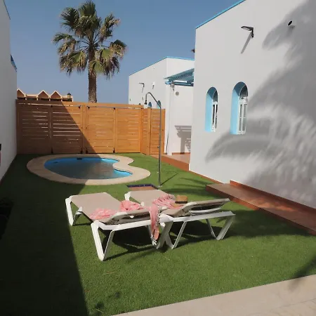 別荘 Cozy, House , By Mahbovillas *